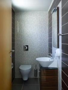 Macaris Suites & Spa - 100