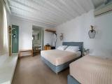 Standard room with garden view