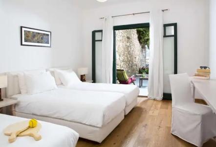 Tharroe of Mykonos Boutique - 2