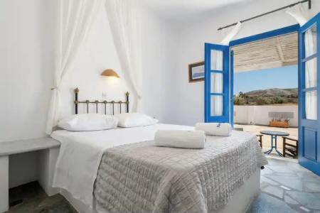 Naoussa Paros by Booking Kottas - 2