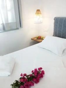 Despina's Mare - 104