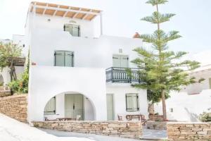 Nastasia Village, Naxos Chora