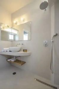 Antony Suites (Adults Only) - 162