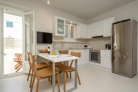 Antony Suites (Adults Only) - 15