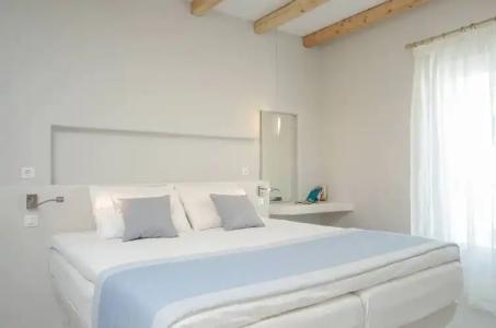 Antony Suites (Adults Only) - 9