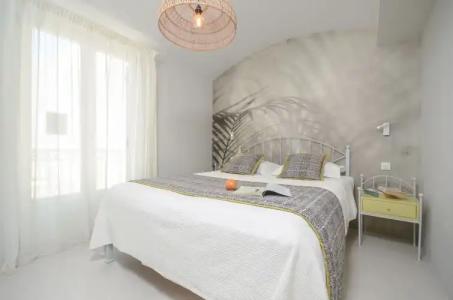 Antony Suites (Adults Only) - 150