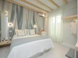 Standard Single Basement room