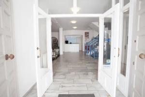 Polos Hotel Paros, Parikia