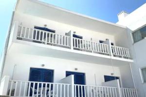 Pandrossos Hotel, Parikia