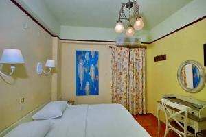 Liadromia Hotel, Alonnisos town
