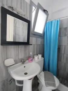 Anny Studios Perissa Beach - 47