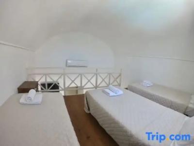 Anny Studios Perissa Beach - 126