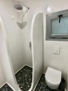 Anny Studios Perissa Beach - 34