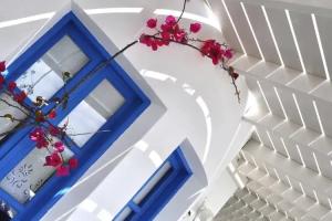 Aloni Hotel, Piso Livadi