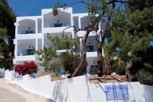 Christine Studios, Poros