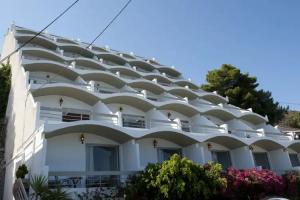 Panorama Apartments, Poros