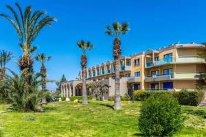 Kresten Palace Hotel, Kalithea
