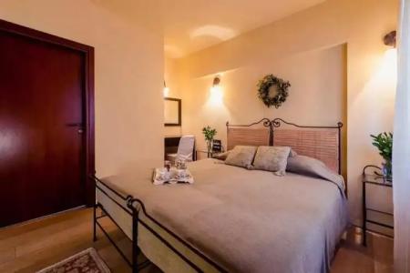 Avalon Boutique Suites - 43