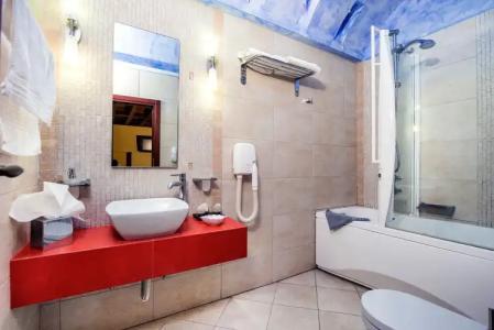 Avalon Boutique Suites - 7