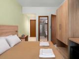 2 Bedrooms Apartment with pool view