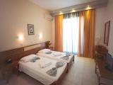 1 Bedroom Standard Double room with garden view