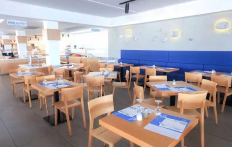 Blue Sea Beach Resort - 26