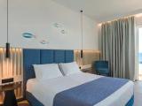 Double room with partial sea view