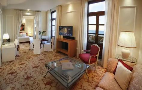 Grande Albergo Delle Rose - 59