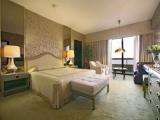 Royal VIP Suite Sea View