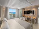 Suite with sea view