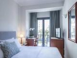 Standard room with balcony and with partial sea view