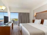 Standard room with partial sea view