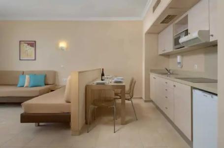 Sun Beach Resort - 9