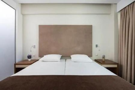 Oktober Downtown Boutique - 96