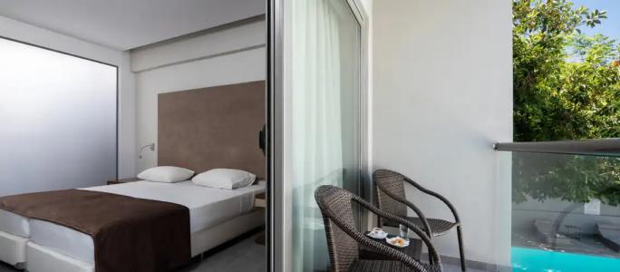 Oktober Downtown Boutique - 76