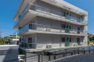 7Palms, Rhodes Town