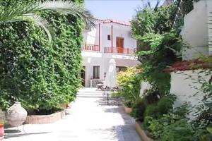 Pothos Hotel, Skiathos Town