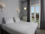 Quadruple room with city view