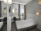 Single room with city view