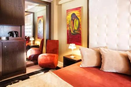 Plaza, Philians and Resorts - 23