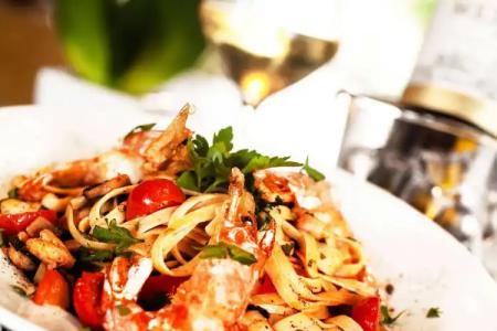 Plaza, Philians and Resorts - 18