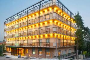 Pefka Hotel, Thessaloniki