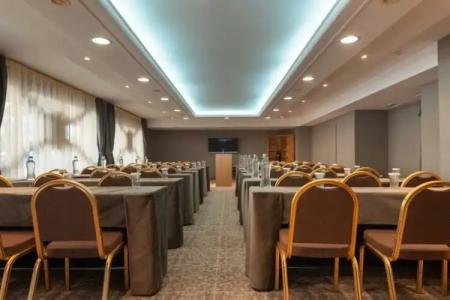 Golden Star City Resort - 20