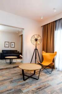 Golden Star City Resort - 14