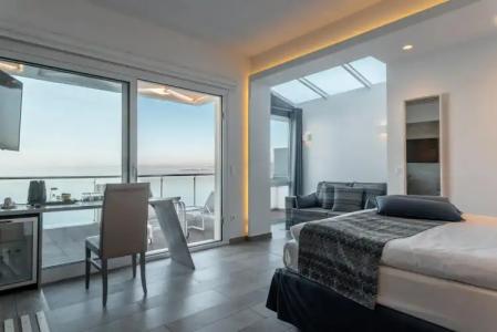 Golden Star City Resort - 43