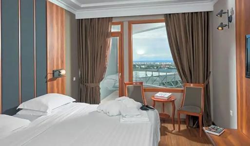 Royal Thessaloniki - 92