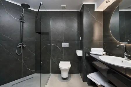 Royal Thessaloniki - 30