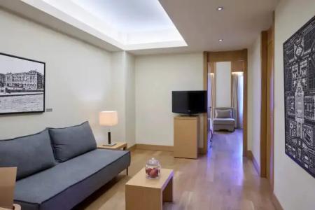 Lazart, Trademark Collection by Wyndham - 131