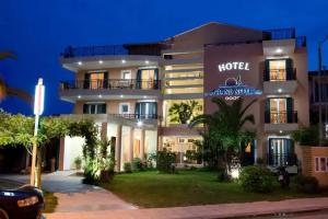 Hotel Grand Nefeli, Vasiliki