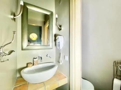 Archontika Karamarlis - 83